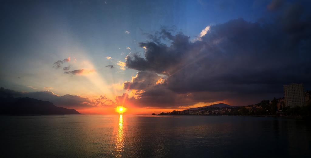 Hotel Splendid Montreux Quarto foto