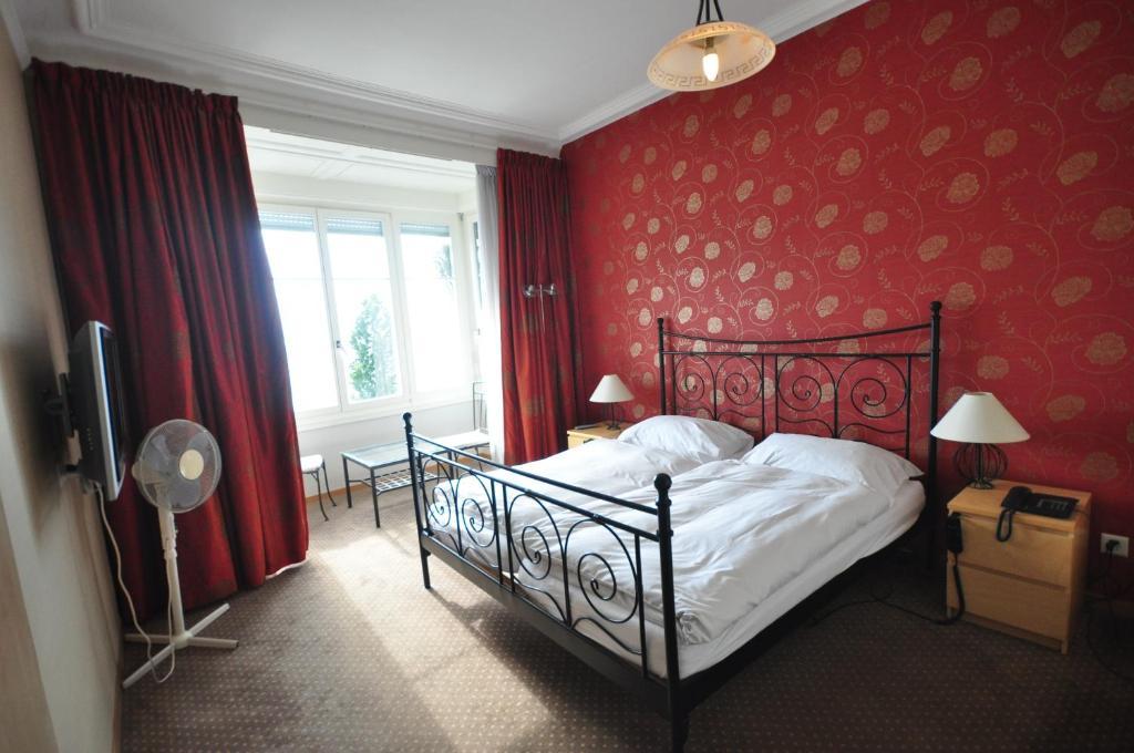 Hotel Splendid Montreux Quarto foto